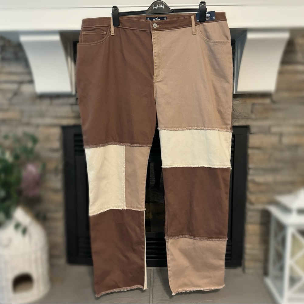 NEW Hollister Ultra High Rise Jeans. Size 21L